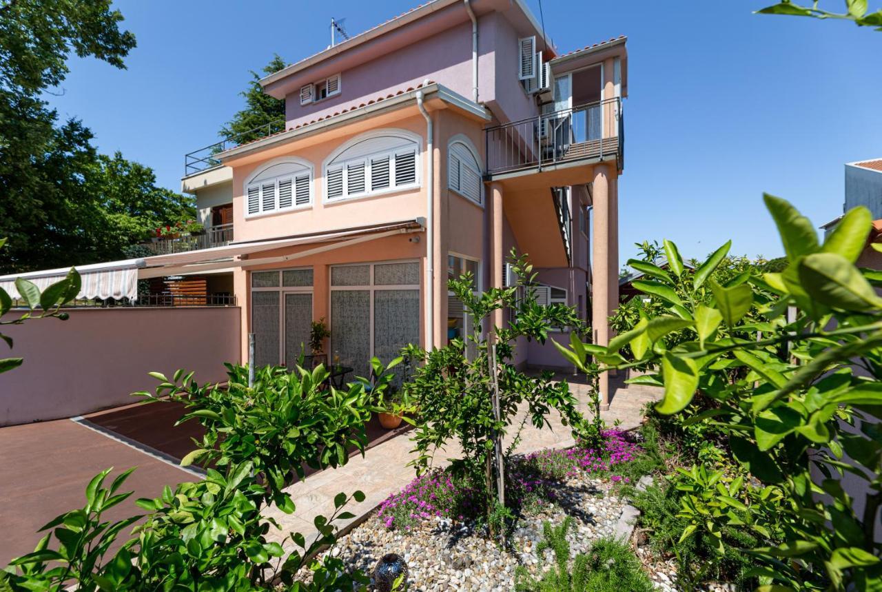 Malinsummer Apartments Малинска Экстерьер фото