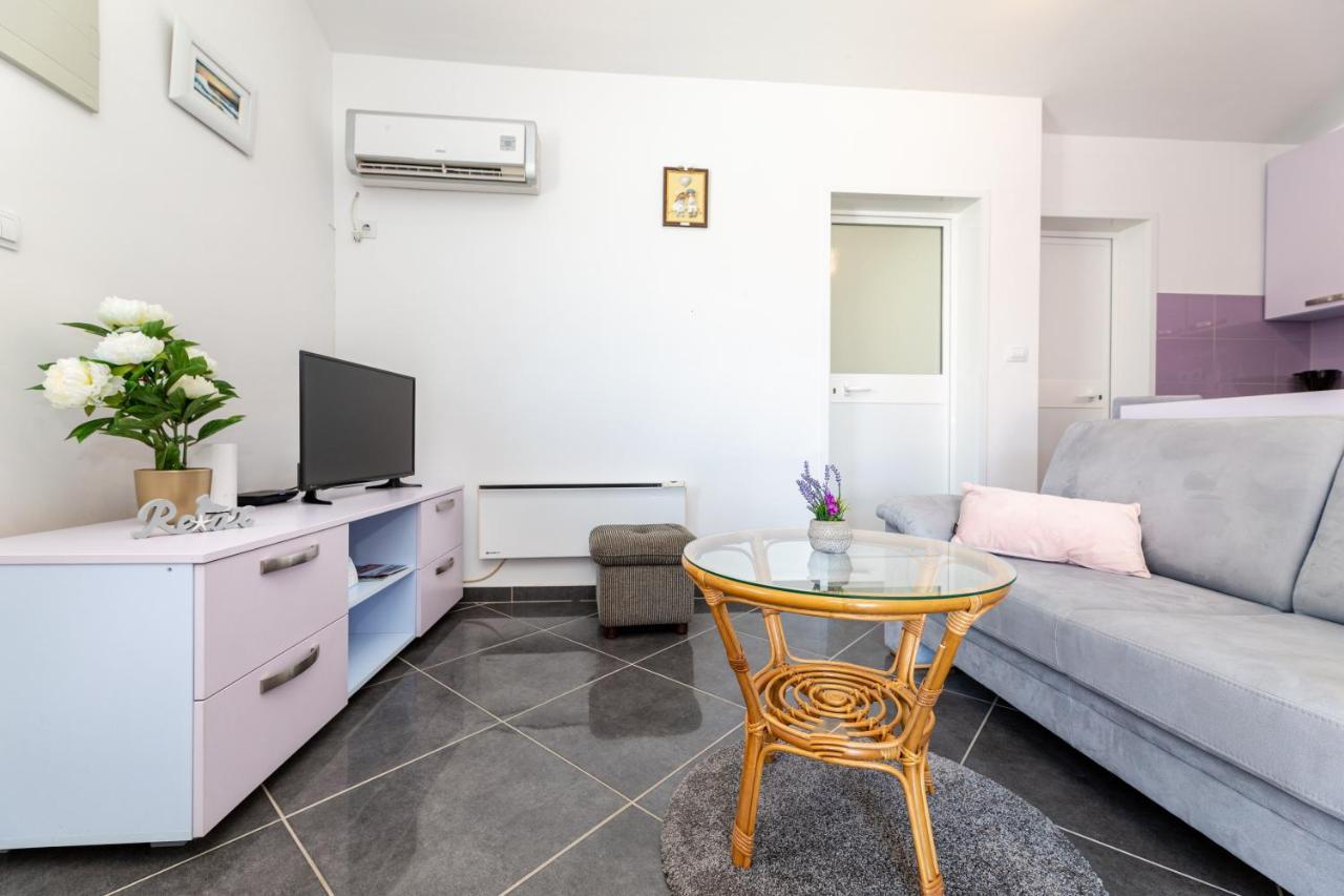 Malinsummer Apartments Малинска Экстерьер фото