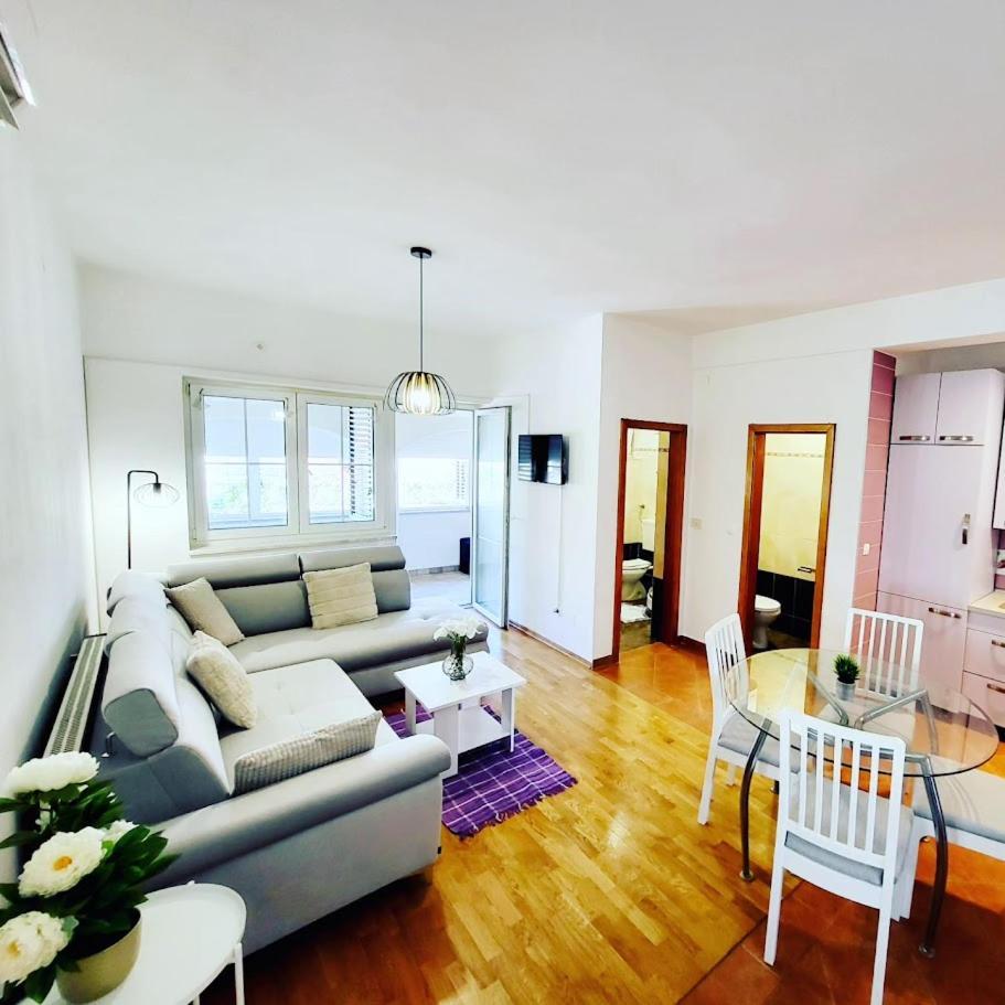 Malinsummer Apartments Малинска Экстерьер фото